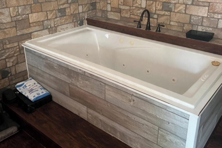 Bathroom 4, Colonial Mountain Inn Branson MO, Stone
