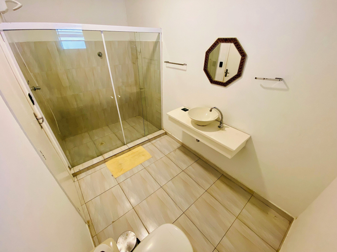 Bathroom 4, Pousada Nosso Lar, Guarujá