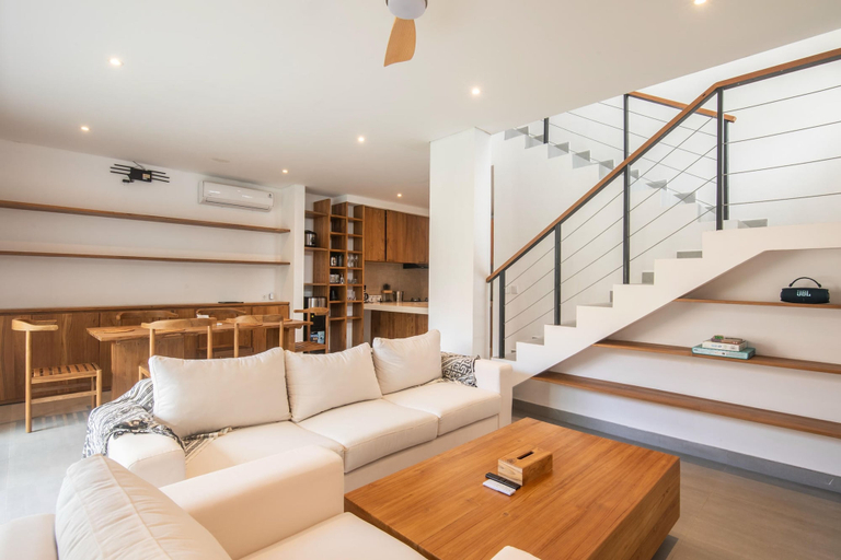 Others 5, Private 3BR Villa Uluwatu 5 Mins to Beach, Badung