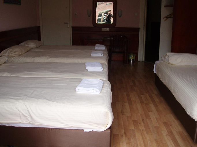 Bedroom 4, Manofa, Amsterdam