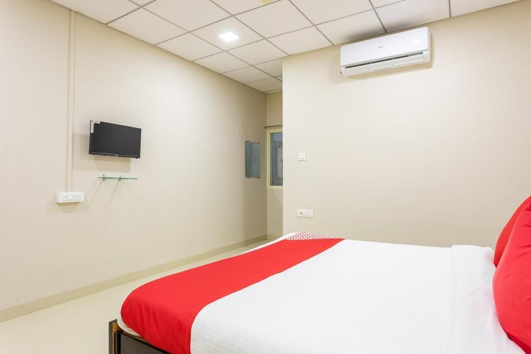 Others 5, Hotel Jagtara, Indore