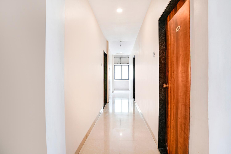 Public Area 2, FabHotel Leo Pride, Aurangabad