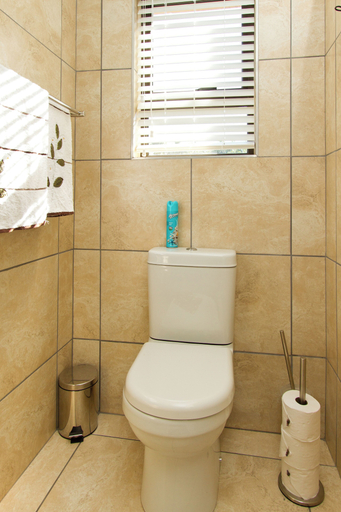 Bathroom 3, Tranquil Shores, Eden