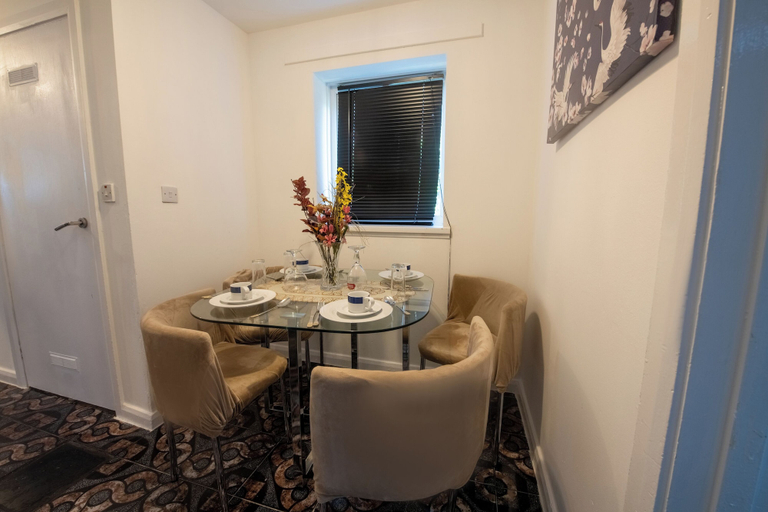 Others 4, Peel Grove - Luxury House - Manchester, Tameside