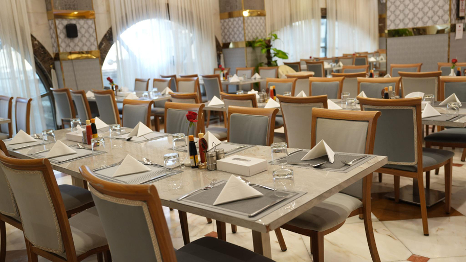 Food & Drinks 5, Zowar Alalami Hotel, Al Madinah Al Munawwarah