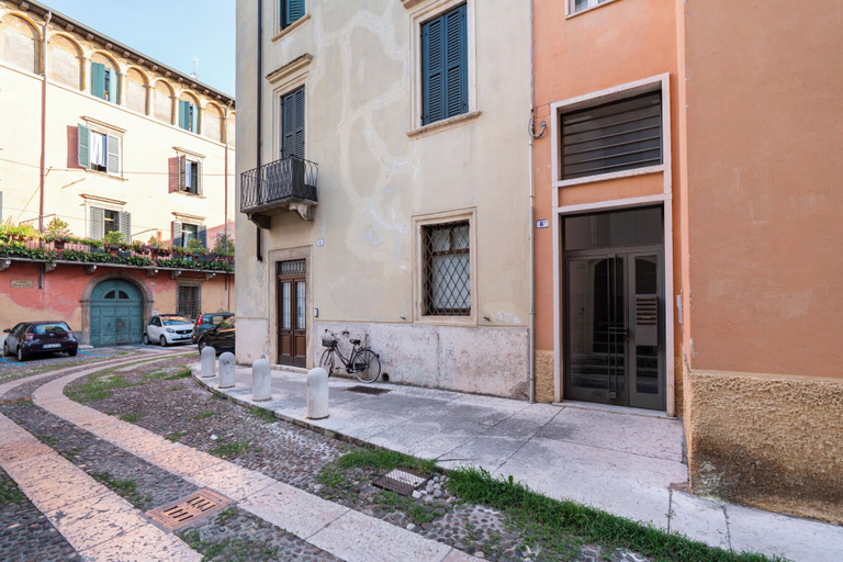 Others 3, Residenza De Nicolis - 50mt Piazza Erbe, Verona