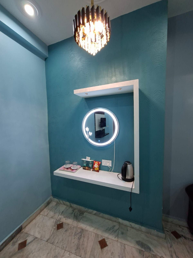 Bathroom 3, GM Residency, Varanasi