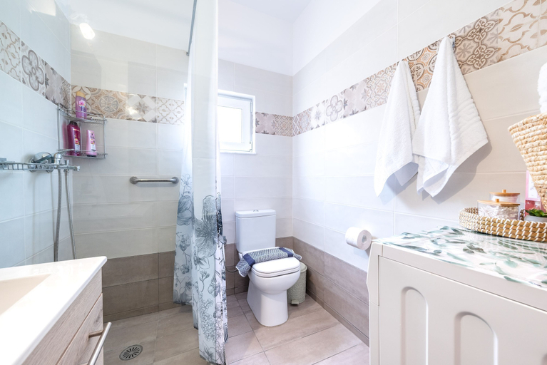 Others 3, Elysium Villanova Apartment Near Airport, South Aegean