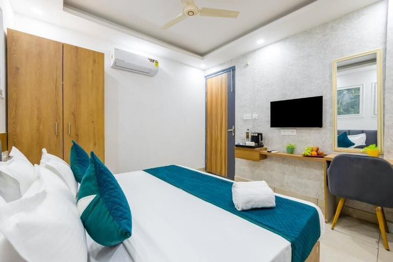 Others 3, OnlyStay Fortune Palm Sector 104 Noida, Gautam Buddha Nagar