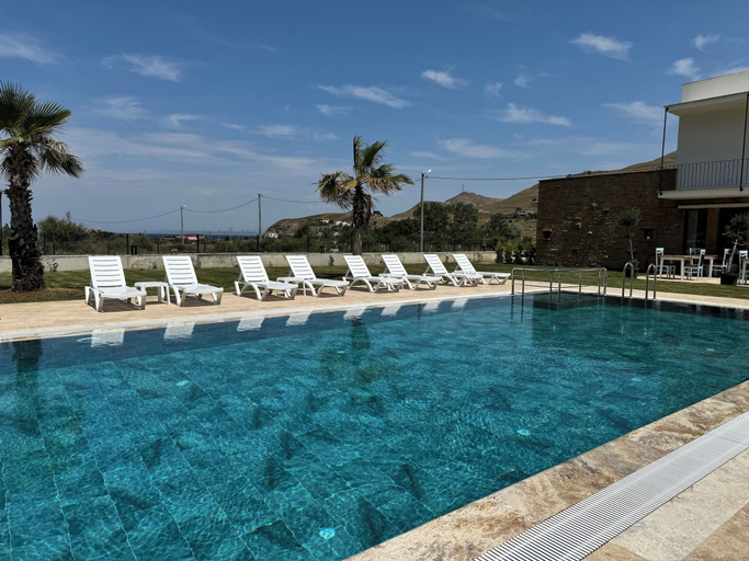 Others 4, Kirykos Otel, Gökçeada