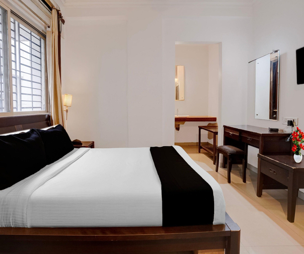Others 4, Classic Mega Inn, Bellary