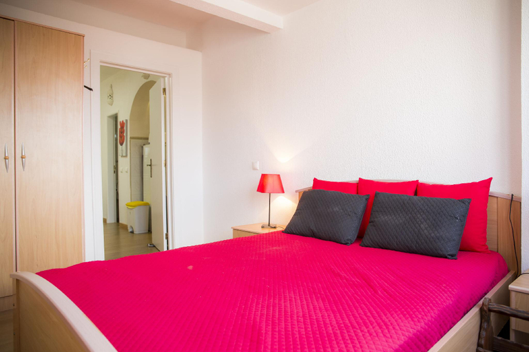 Others 2, A12 - Praia da Luz Studio Apartment by DreamAlgarve, Lagos