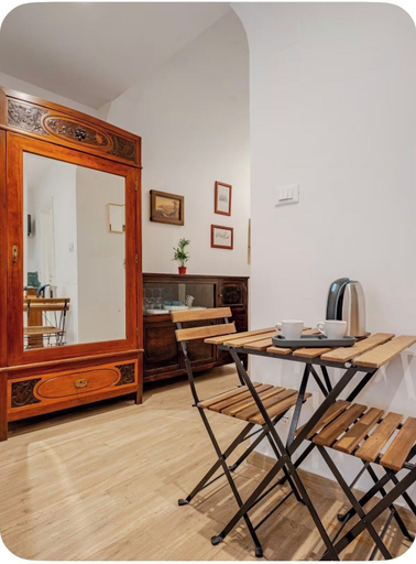 Others 4, Duomo House Suite, Catania