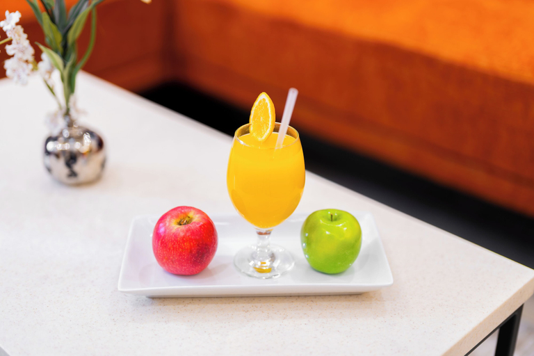 Food & Drinks 5, Innyar Hotel, Riyadh