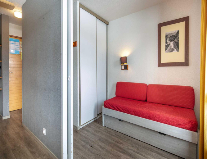 Others 4, 4-guest Tignes Stay With Bathtub, Savoie