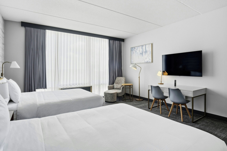 Others 4, TownePlace Suites by Marriott Vaughan, York