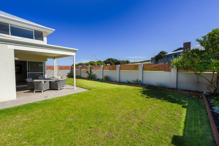 Others 4, West Beach House in West Beach, Esperance