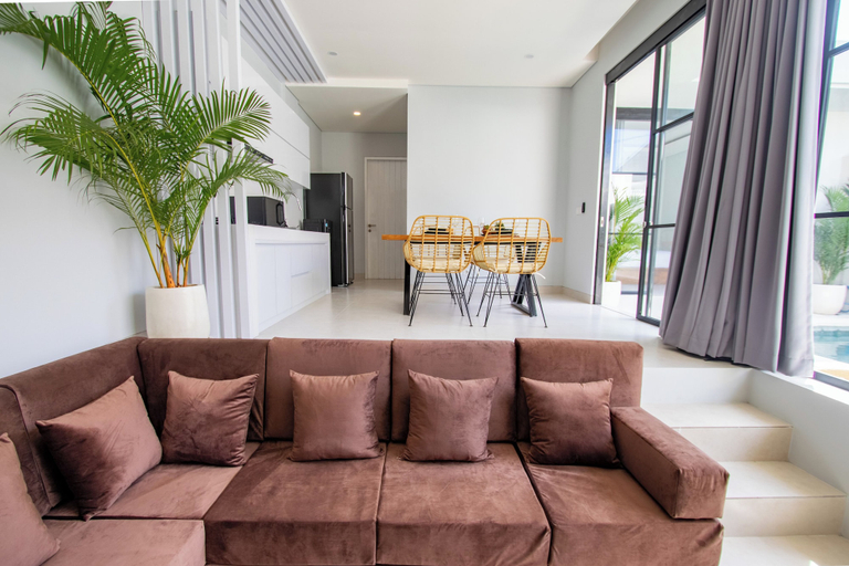 Others 2, Letto Villas, Badung