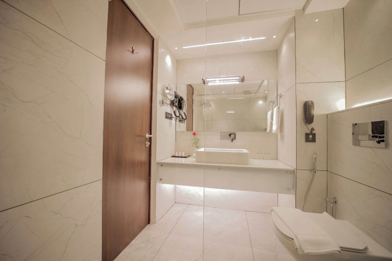 Bathroom 4, Hotel Cordial Sopanam, Thiruvananthapuram