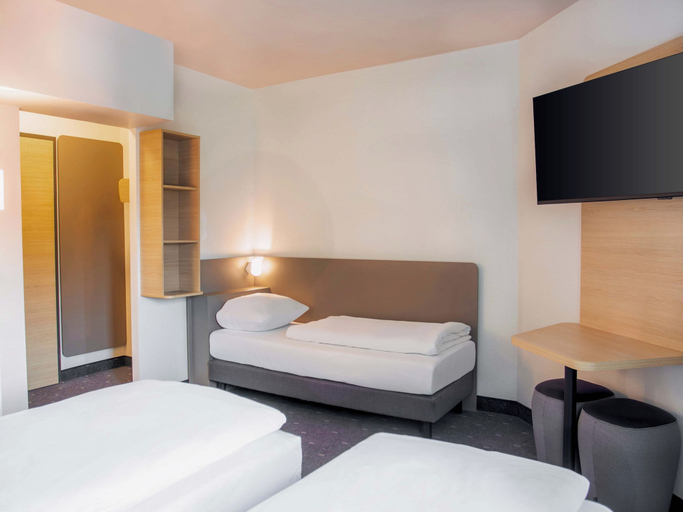 Bedroom 3, B&B HOTEL Mannheim-City, Mannheim