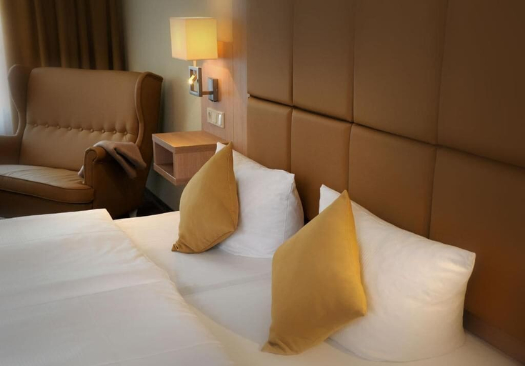 Bedroom 4, parkhotel-forsthaus, Sächsische Schweiz-Osterzgebirge