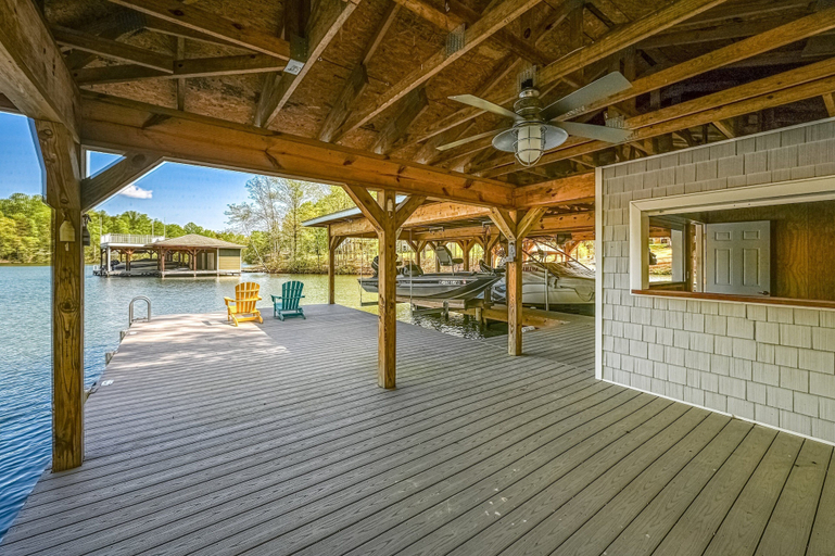 Others 5, Secluded Lakefront Home W/private Beach, Deck, gas Grill, Firepit, Lake Views, Louisa