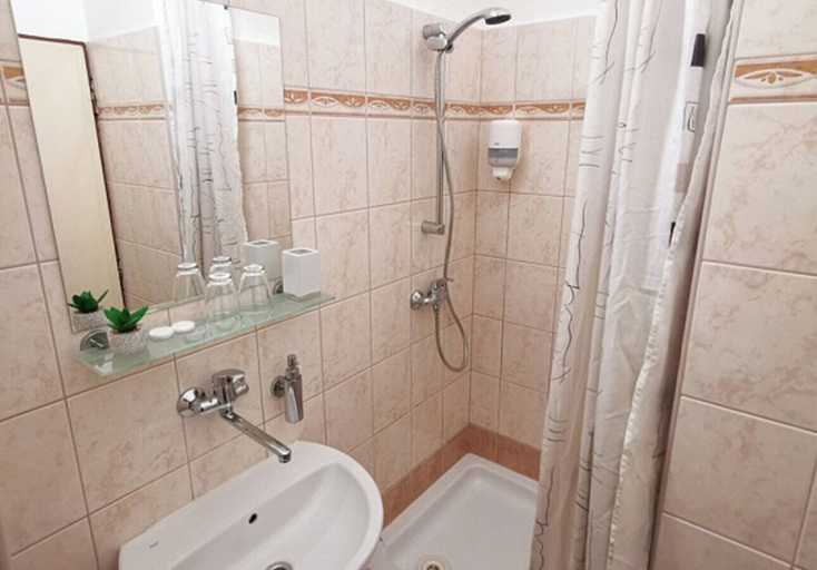 Bathroom, Hotel Preveza, Spišská Nová Ves