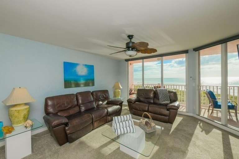 Others 3, Amic 42 2 Bedroom Condo, Manatee