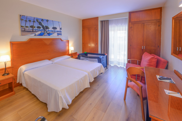 Bedroom 4, Hotel Monarque El Rodeo, Málaga