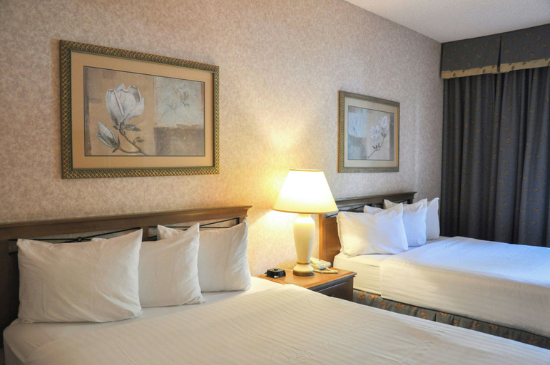 Bedroom 4, Piccadilly Inn Airport, Fresno