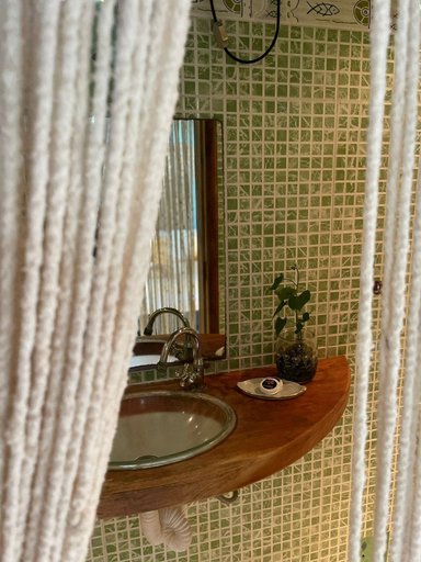 Bathroom 4, MAR DÁ LIBERDADE com Vila Entreluas, Cairu