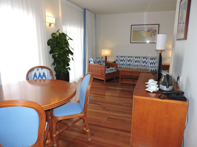 Bedroom 3, Estival Park Silmar, Tarragona