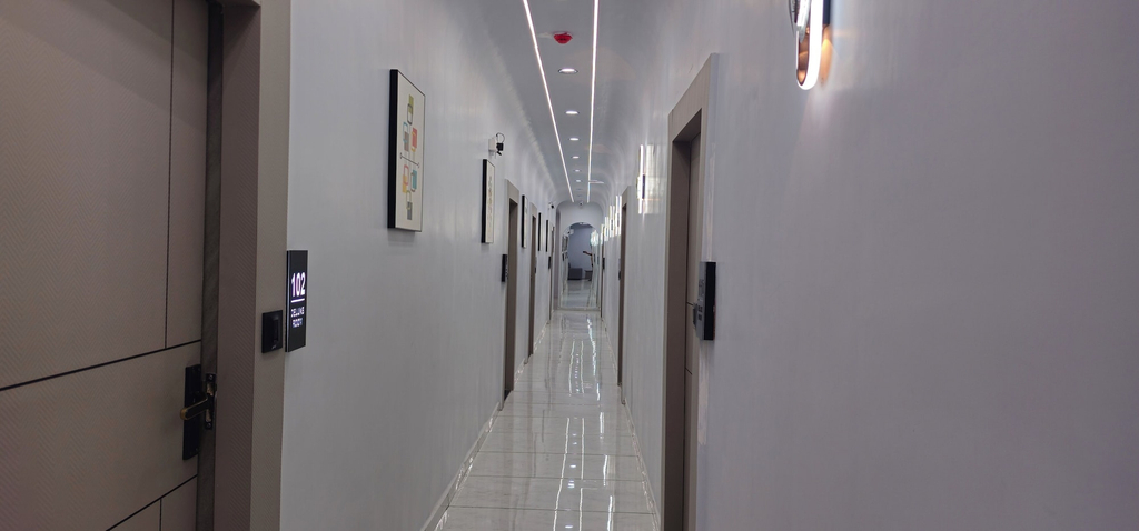 Others 5, Hotel HR Comfort, Gandhinagar