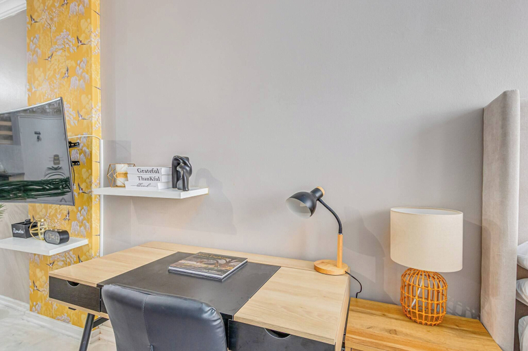Others 4, A Studio Apartment Close to Sandton and Rosebank, City of Johannesburg