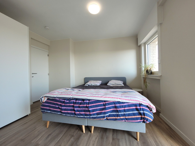 Others 2, Apartment in Middelkerke for 5, West-Vlaanderen