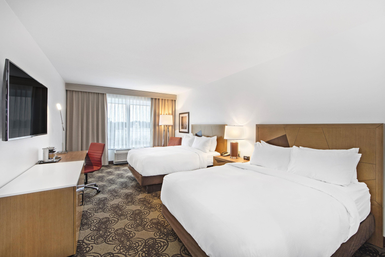 Bedroom 3, DoubleTree by Hilton Raleigh - Cary, Wake