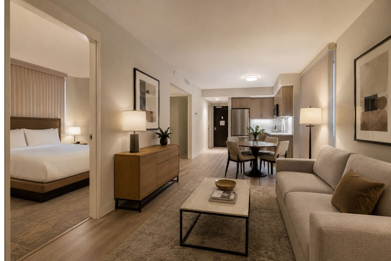 Others 4, Arcfield Hotel, Toronto