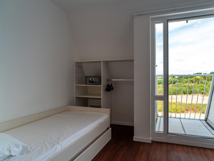 Others 5, 5-guest Flat, Beachfront, Morbihan