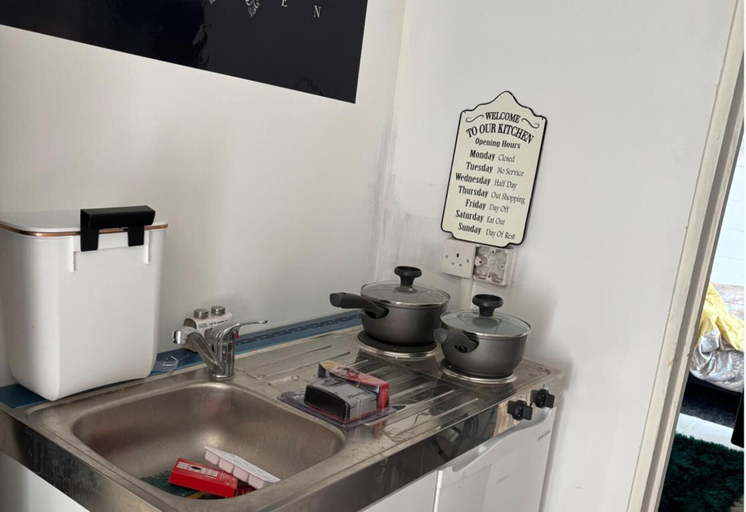 Others 5, 1 Bed Apartment Sleeps 2 - Free Parking - Pets, Kent