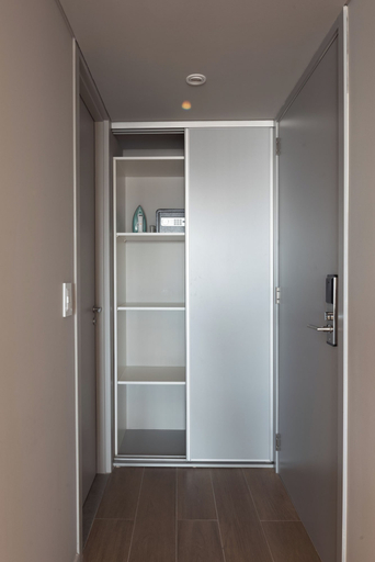 Others 3, Akros Living, Confluencia