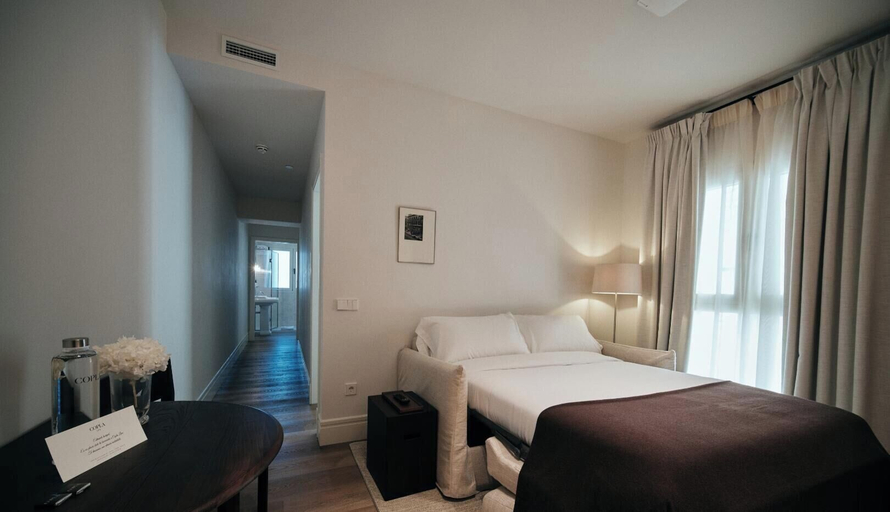 Others 3, Copla Liria, Madrid