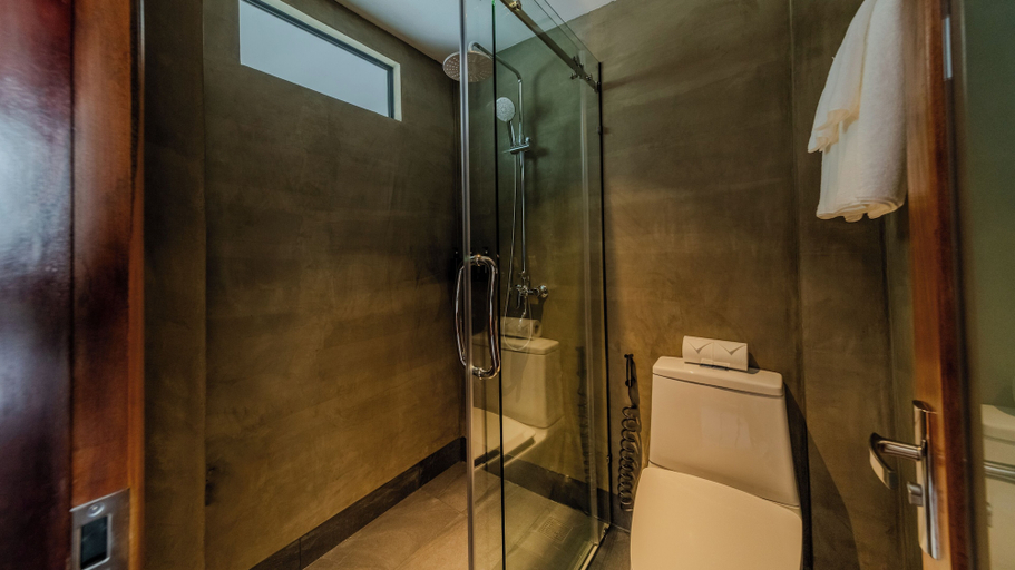 Others 5, Sonitori Riverside, Siem Reap
