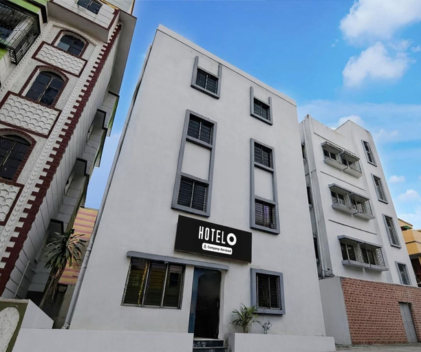 Others 2, Deluxe Hotel Bidisha, Purba Medinipur