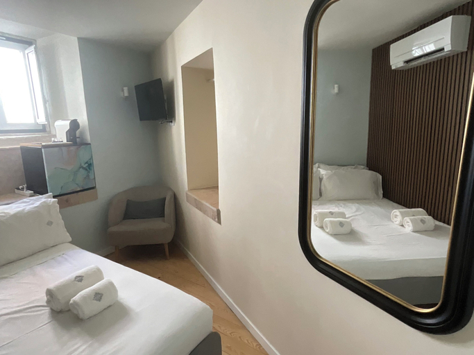 Others 2, AZZULEA Rossio Suites, Lisbon