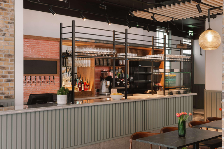 Food & Drinks, The Kings Wardrobe by BridgeStreet, London