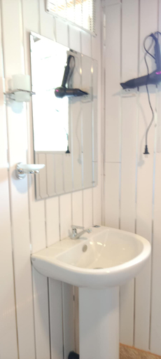 Bathroom, Dream Nest Ella, Ella
