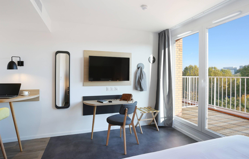 Bedroom 3, Appart’hôtel Odalys City Centre Compans Caffarelli, Haute-Garonne