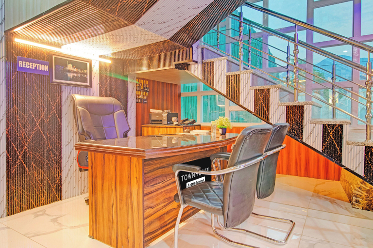 Others 4, Townhouse Railway Road Srinagar, Srinagar