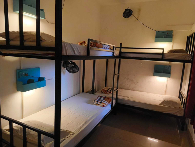Bedroom 4, Mitra Hostel, North Goa