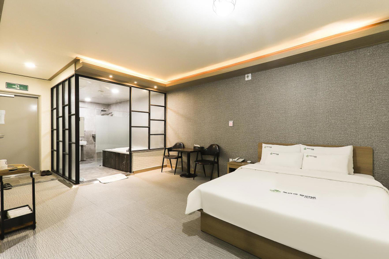 Bedroom 4, Gunsan Dubai Drive-in Motel, Gunsan